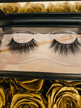 Load image into Gallery viewer, Miss Chi-town Fly Lashes